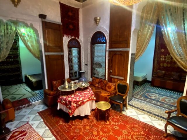 DAR Bouzidi - Fès - +212 611-069343