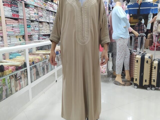 أثواب الحاج علال عند صلاح - Sidi Bennour - +212 762-599536