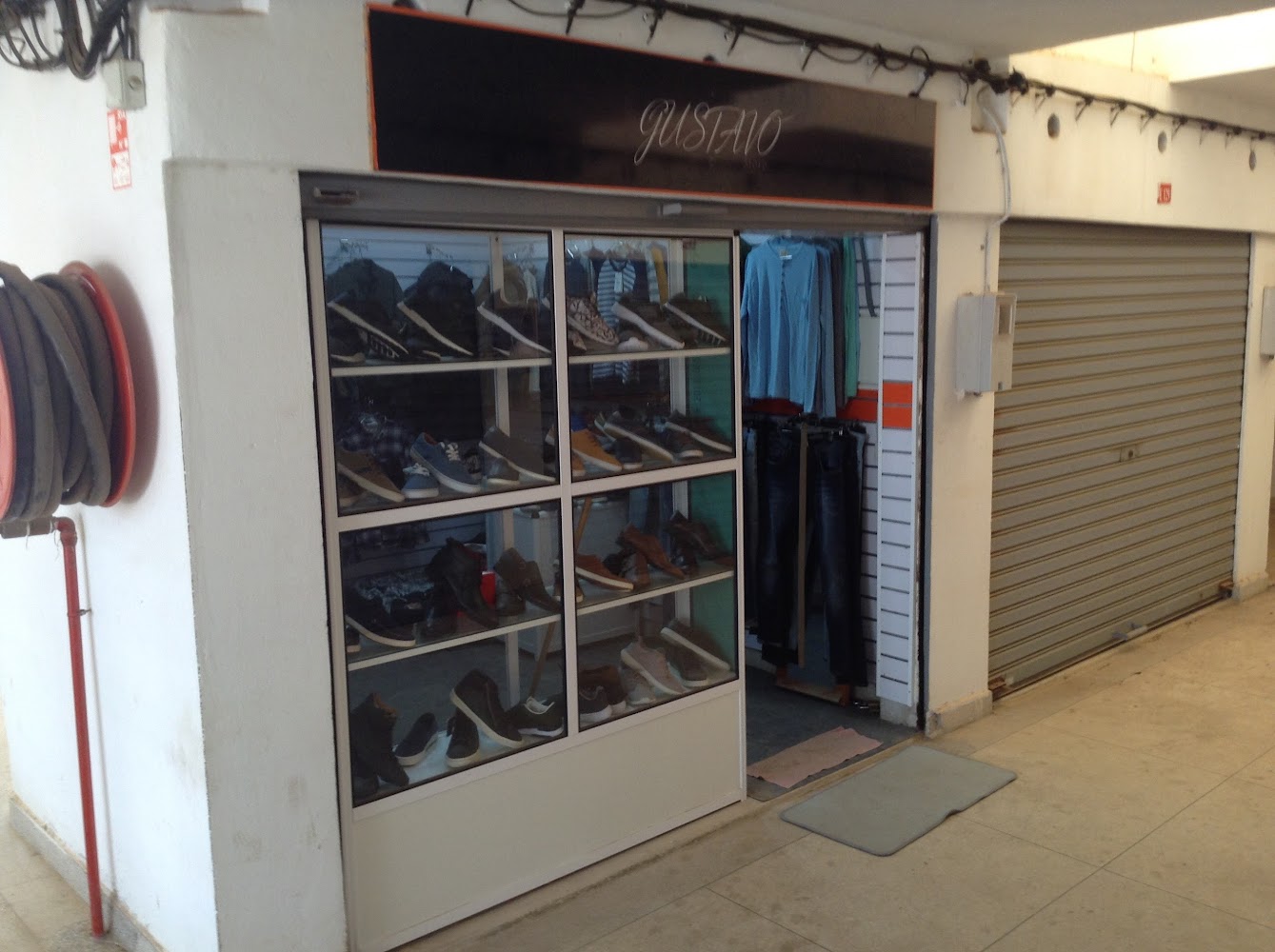 Gustavo store