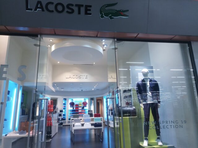 Lacoste - Fès - +212 5357-02603