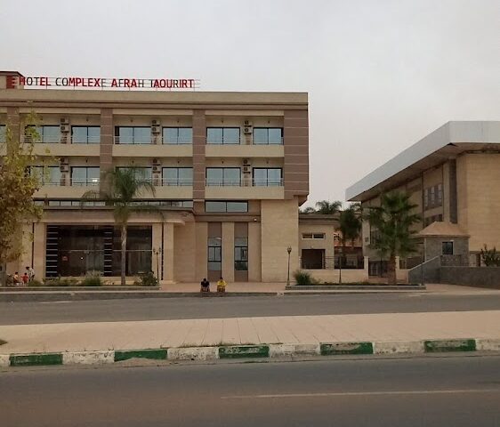 فندق Hôtel - Taourirt -