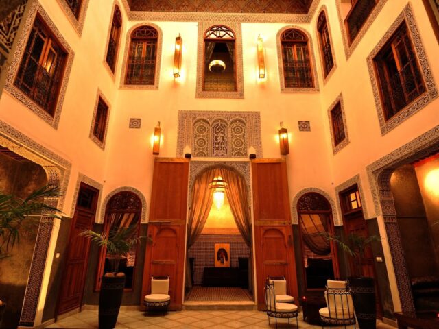 Riad Layla - Fès - +212 5356-33139