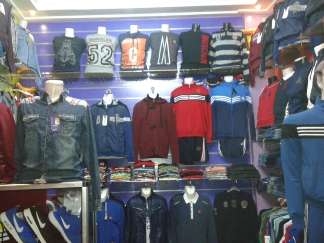 Achraf Shop. Prêt à Porter Homme - Salé -