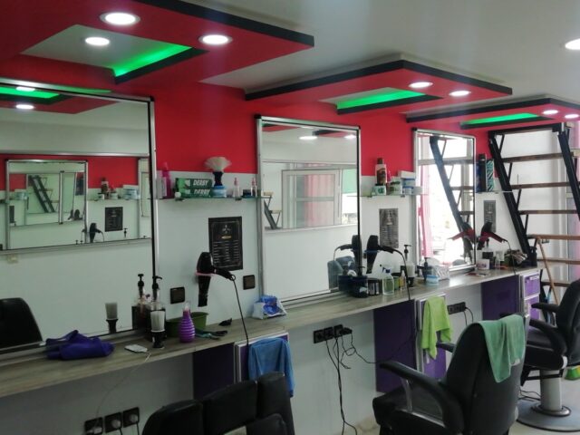 صالون الحلاقة بوسكورة coiffure - Bouskoura -