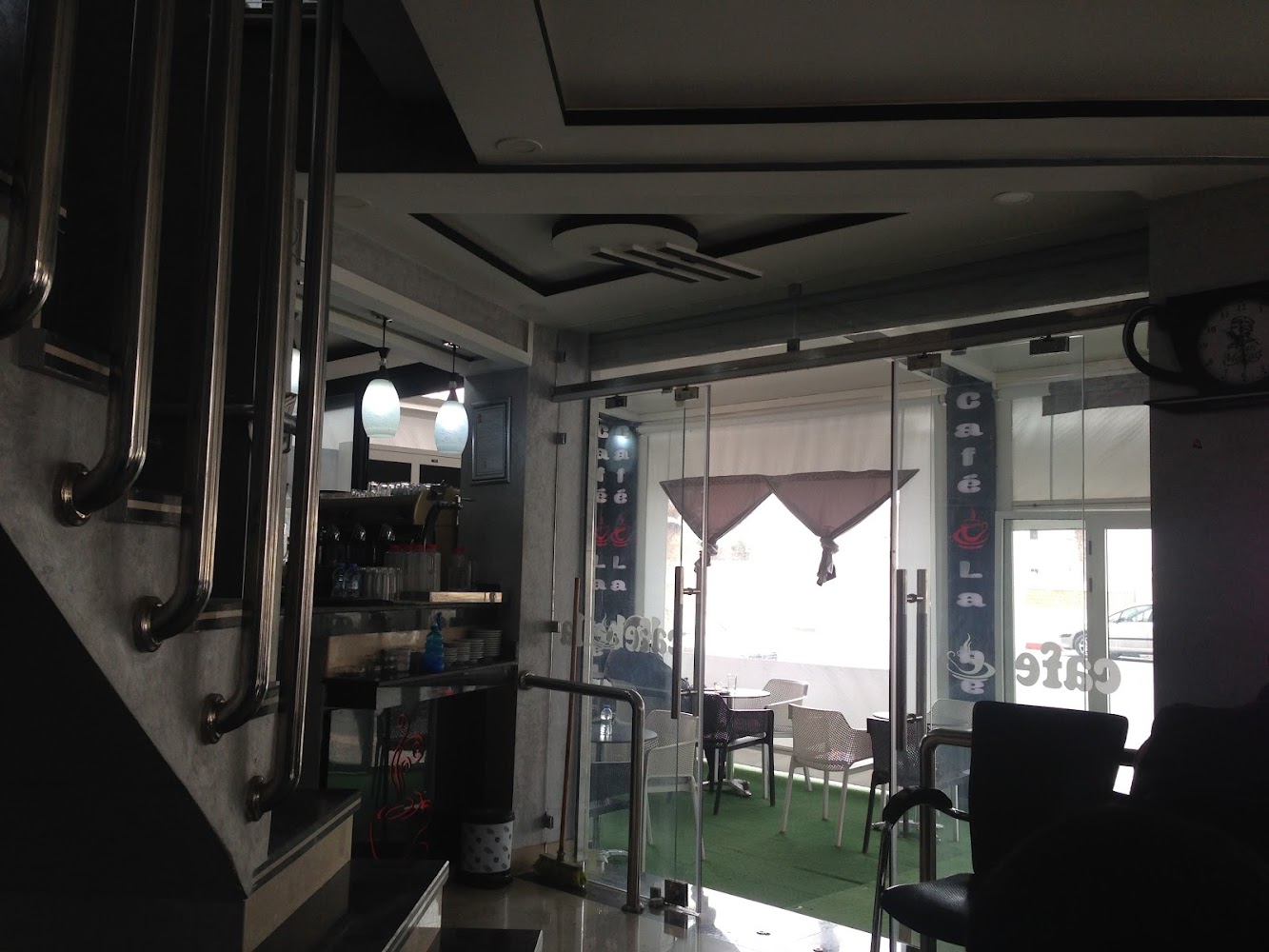 CAFE LA BELLA مقهى لابيلا - Taourirt