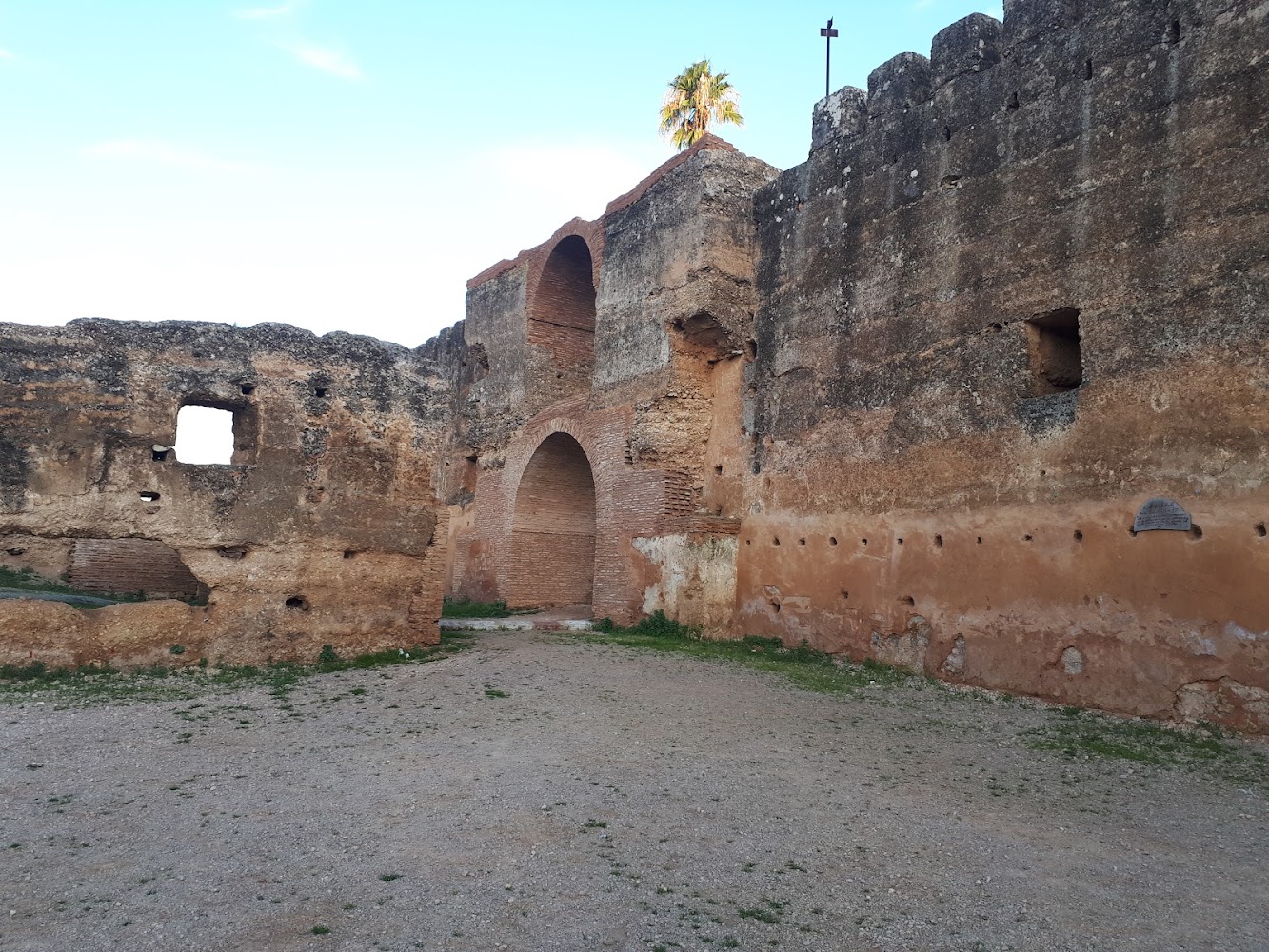 TERRAIN DE JEU POUR ASSOCIATION MARJANE PETANQUE MEKNES - Meknès