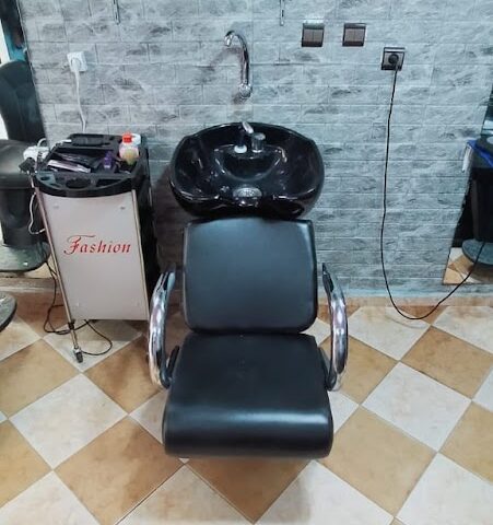 حلاقة الاصدقاء - Tanger - +212 635-645458