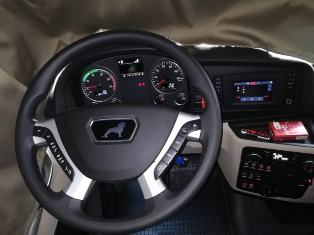 Auto ecole سيارة التعليم نزهة 1 - Fkih Ben Salah - +212 679-100117