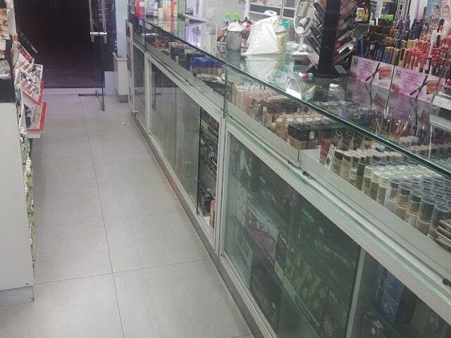Parfumerie Selective - Casablanca - +212 5228-16312