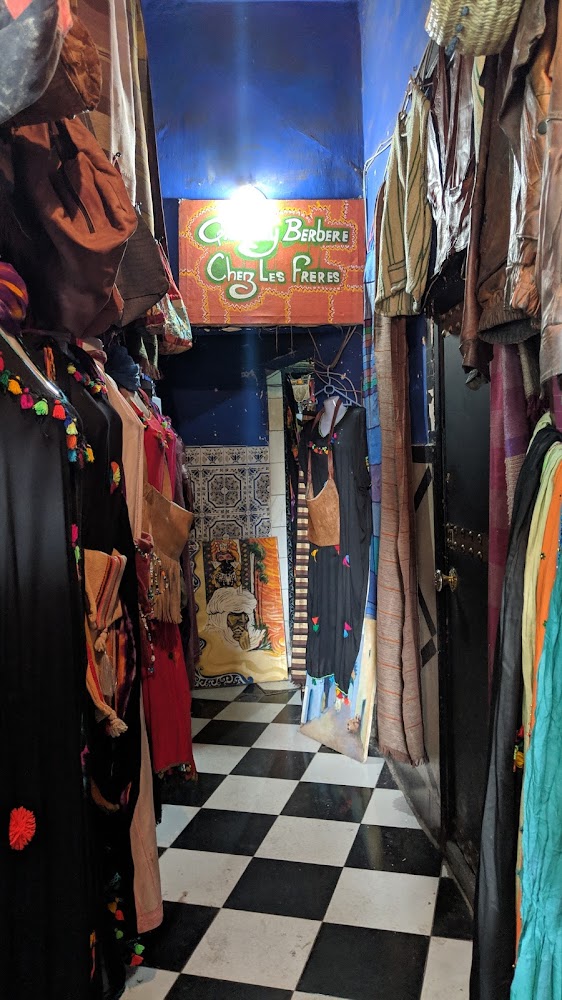 Chez les frères