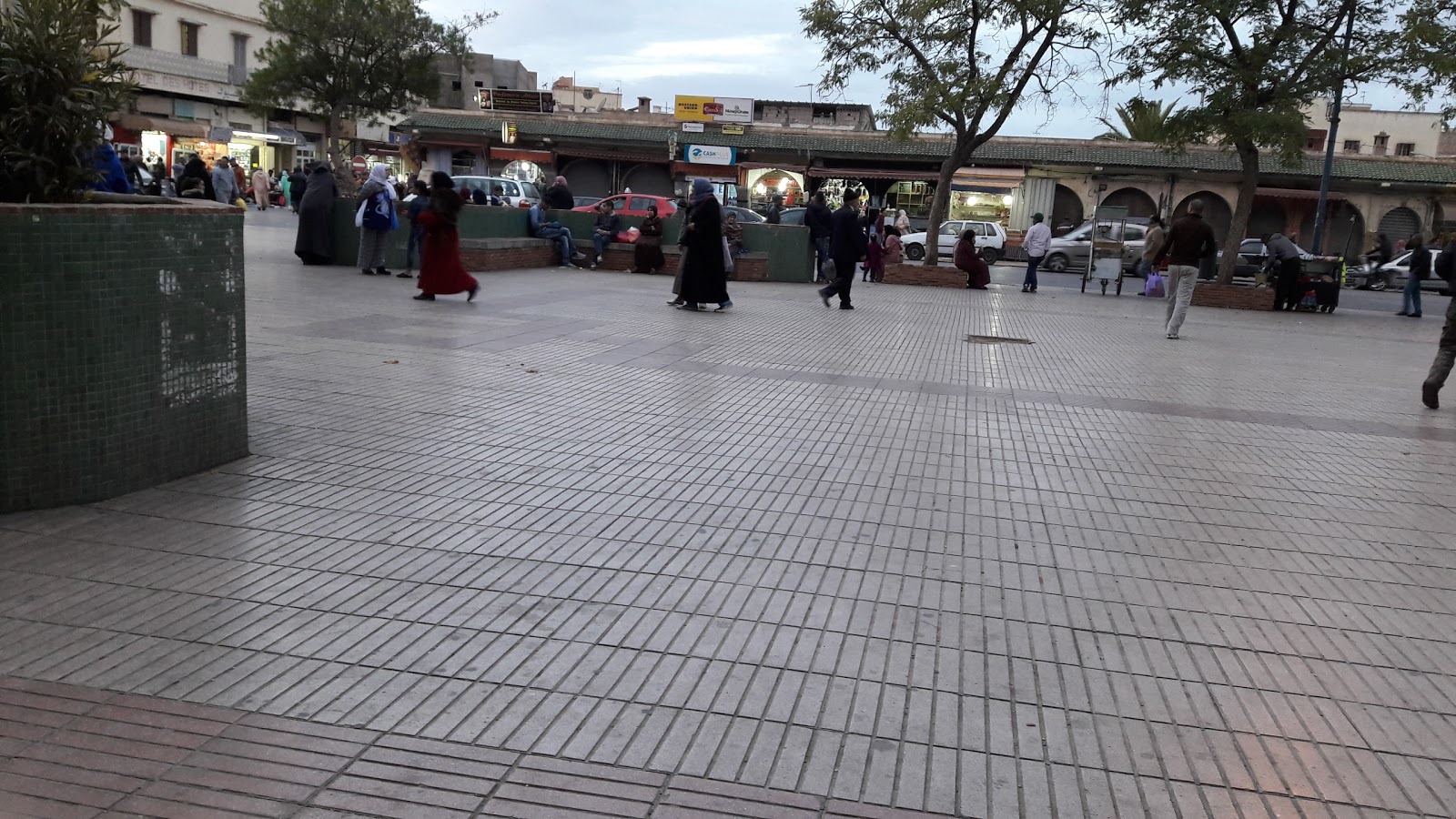 قيسارية النصر - Khouribga - +212 698-710015