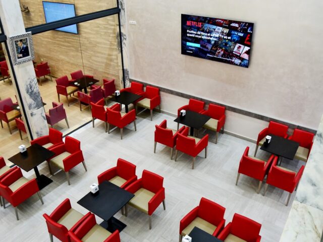 Cafe Magnum - Oujda - +212 5367-30261