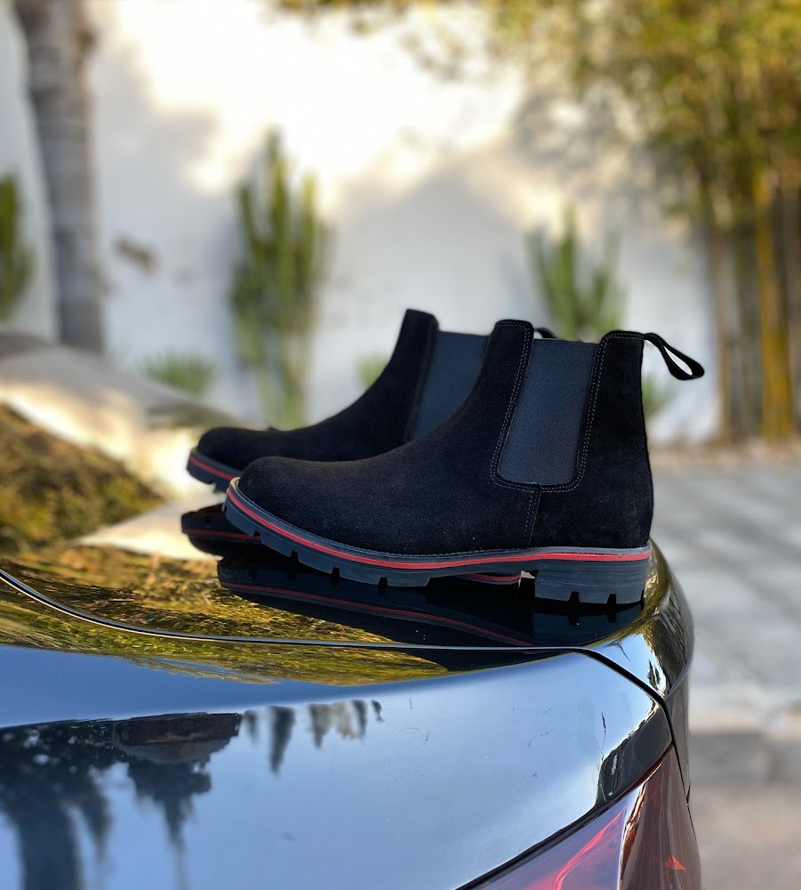ESSENTIALS.MA