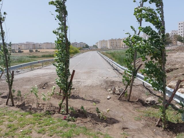 route fermée طريق مغلق - Gueznaia -