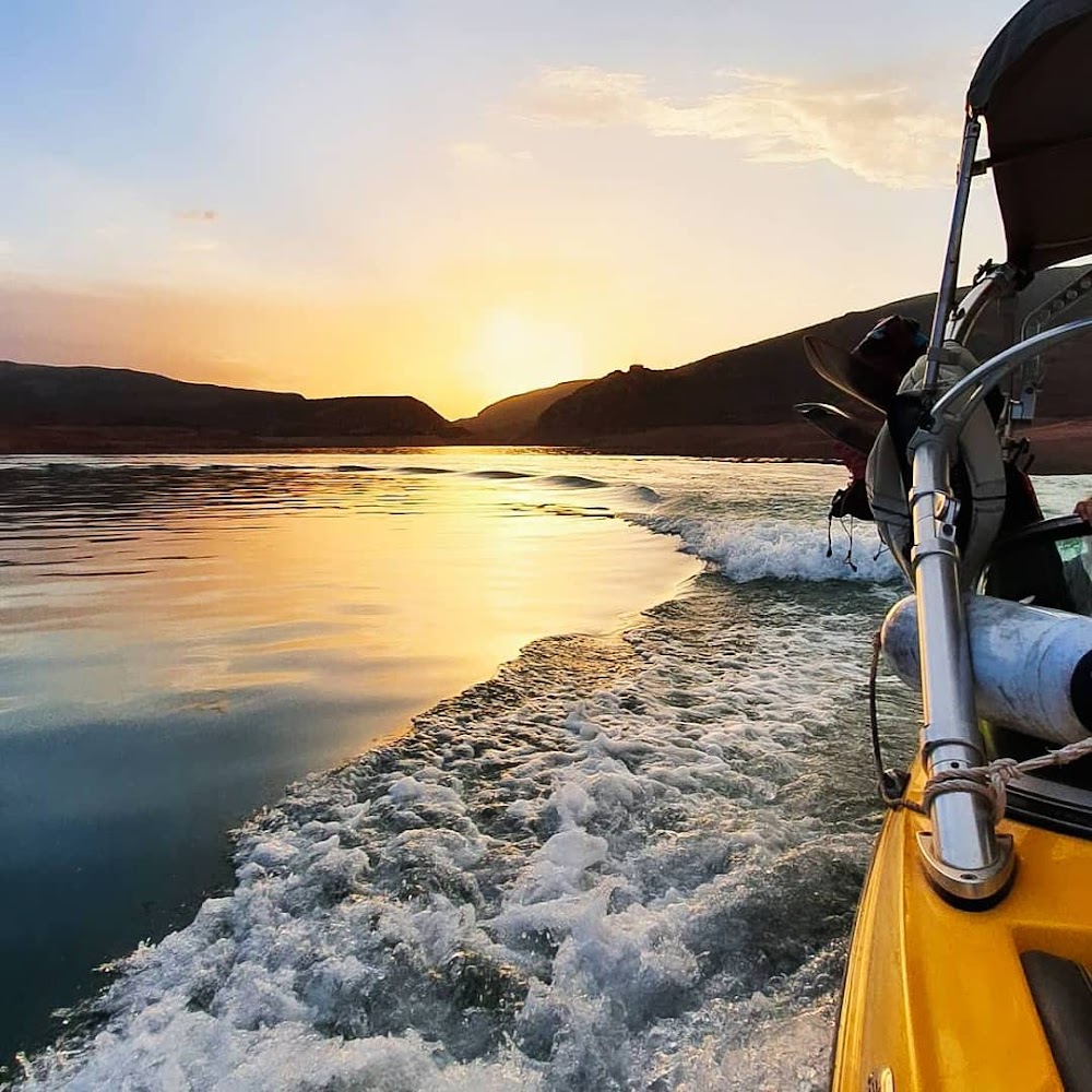 Bin elouidane activities bateaux & jetski