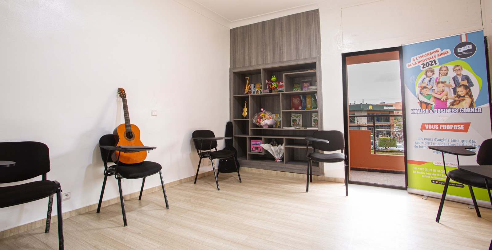 English & Business Corner - Marrakech