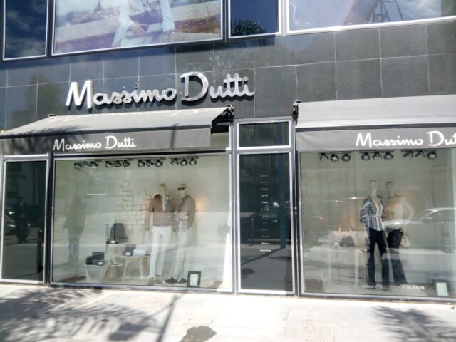 Massimo Dutti - Casablanca - +212 5223-93295