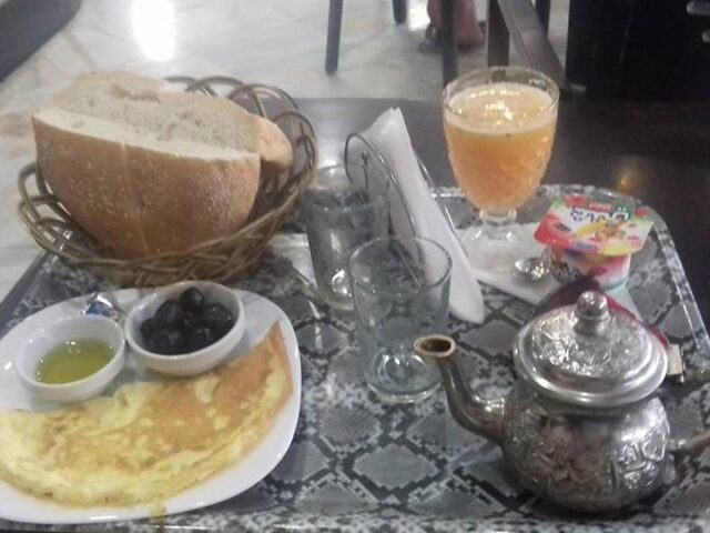 Café DALIA - Fès - +212 611-361027