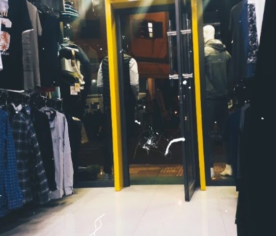 Vêtements Chabab - Dcheira El Jihadia - +212 605-558298