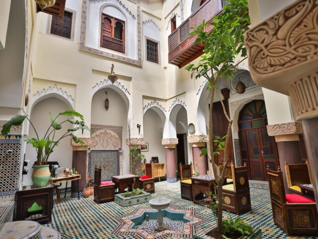Riad Le Moucharabieh - Fès - +212 772-072127