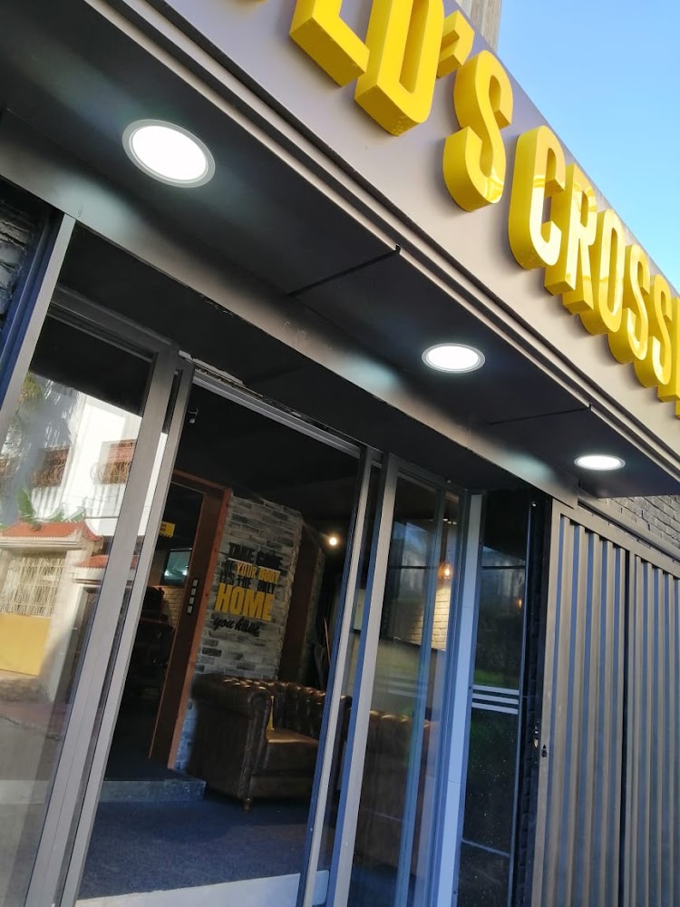Gold's Crossfit - Tanger