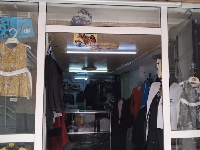 Magasin de vêtements. - Tanger - +212 663-652519