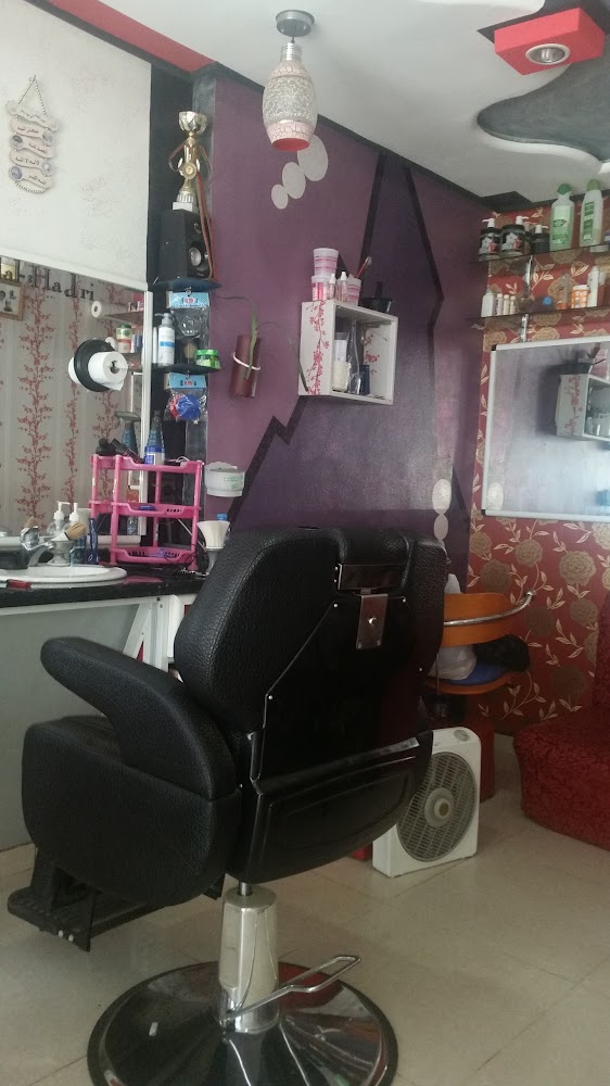 حلاقة بيصة عبد الله لرجالcoiffenr peluqueria - Fnideq