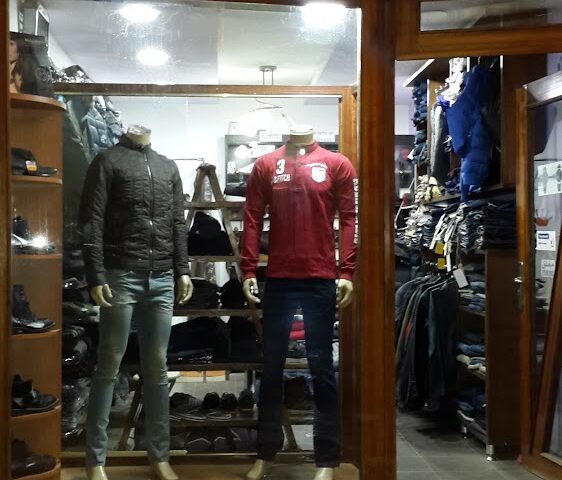 Azrou original outlet - Azrou - +212 662-464922