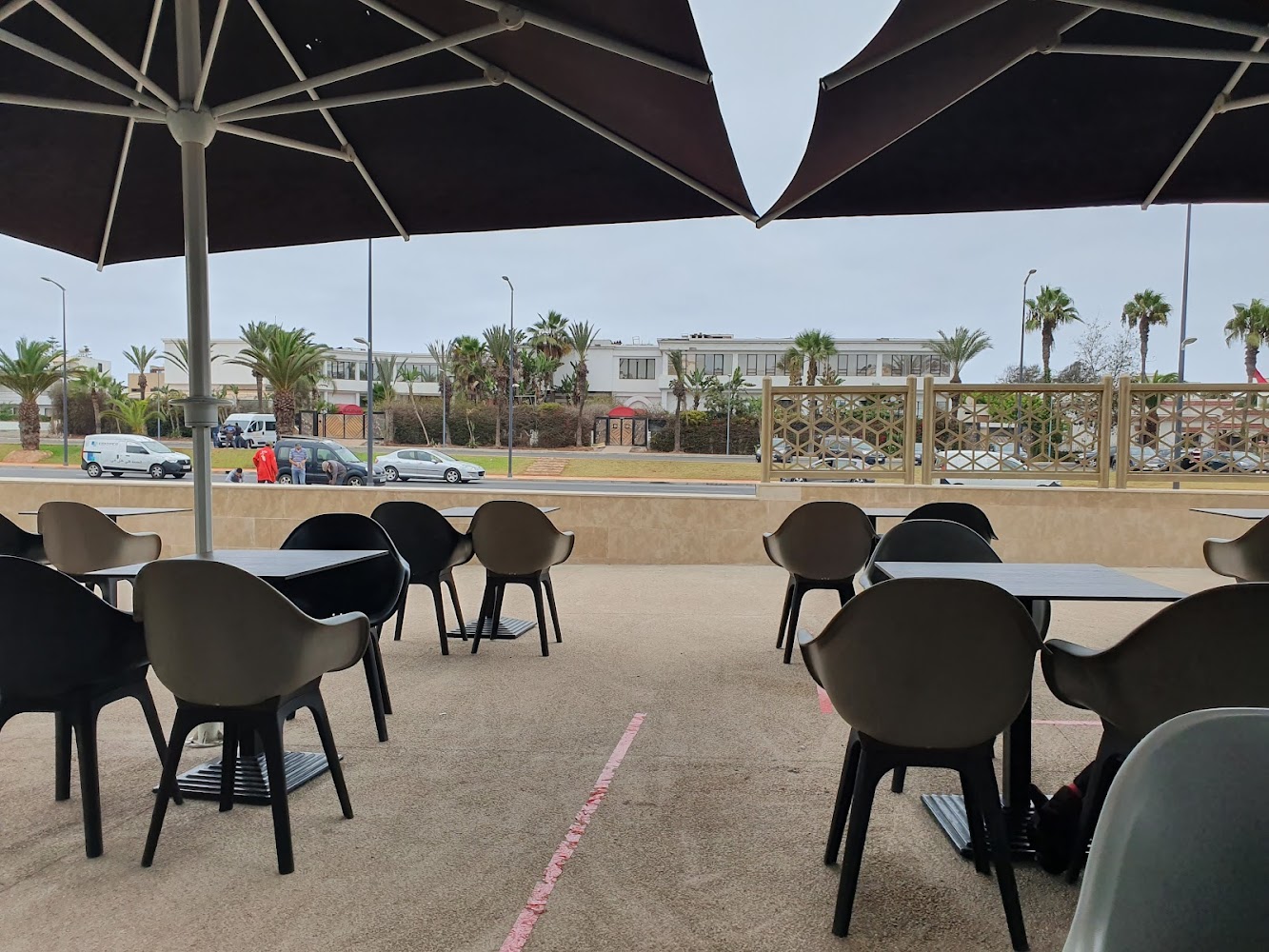CAFEINO - Témara