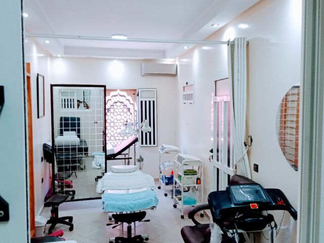 kinékech - Marrakech - +212 767-130072