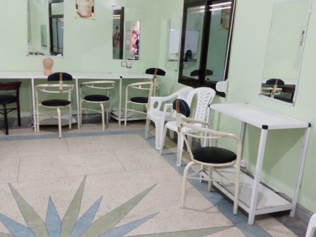 ECOLE DES Arts de coiffure et Estétique - Guercif - +212 5356-76433