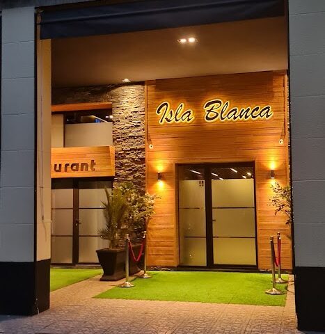 Isla Blanca - Fès - +212 5359-30357