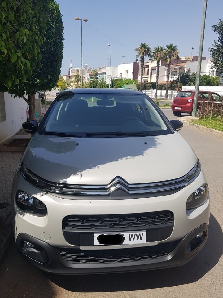 Hiba & Yassir Car