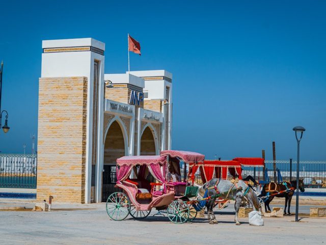 Parking La Porte de la mer - Asilah -