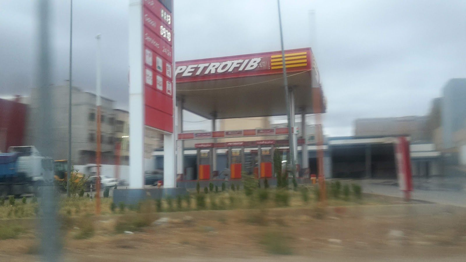 Station PETROFIB