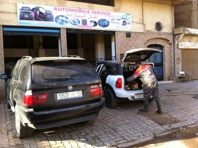 Automobile service de Salama Brahim Autolavage Et Lavage Des Tapisغسل السيارات والزرابي - Settat - +212 634-025053