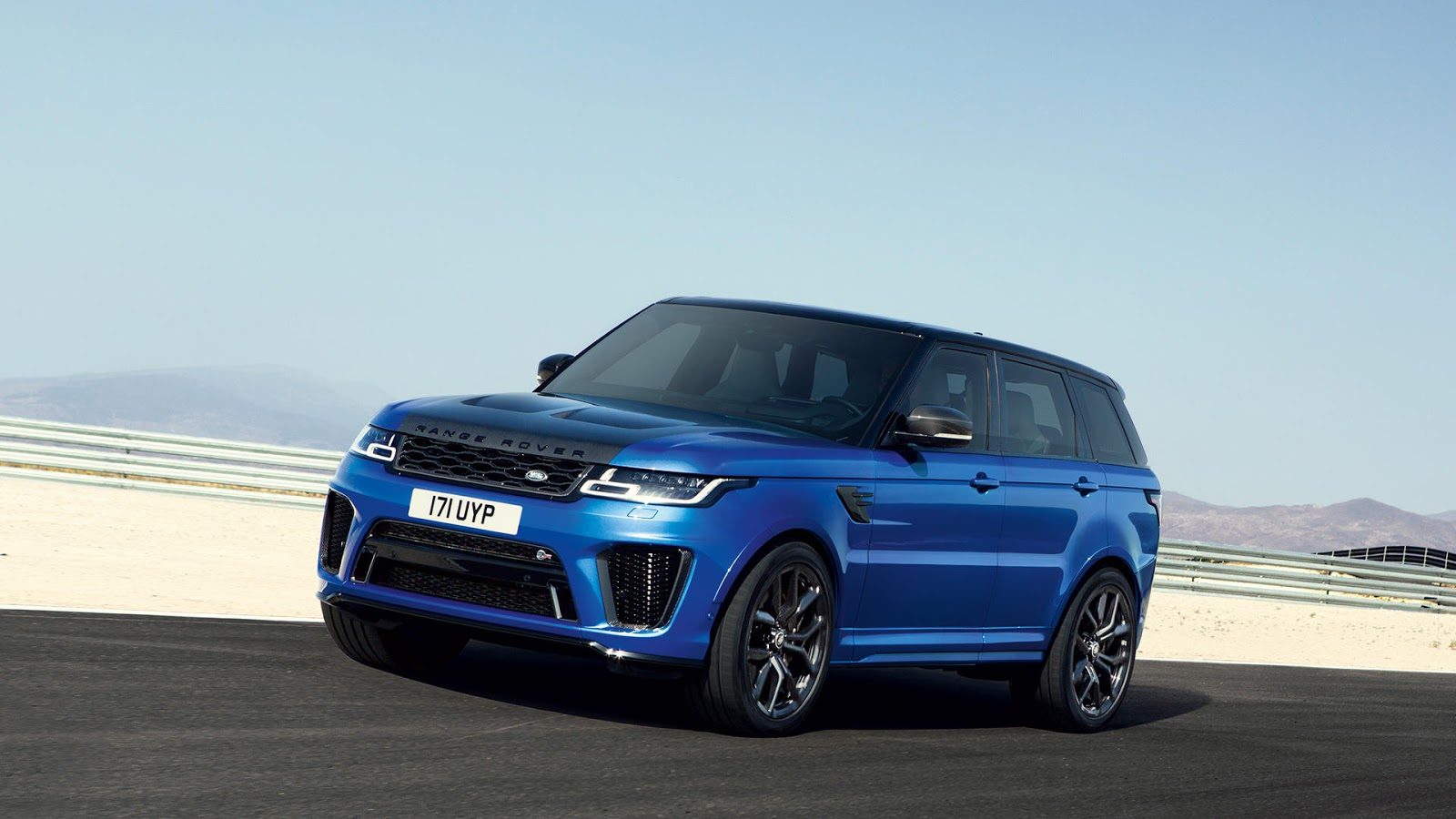 Land Rover Showroom Tangier