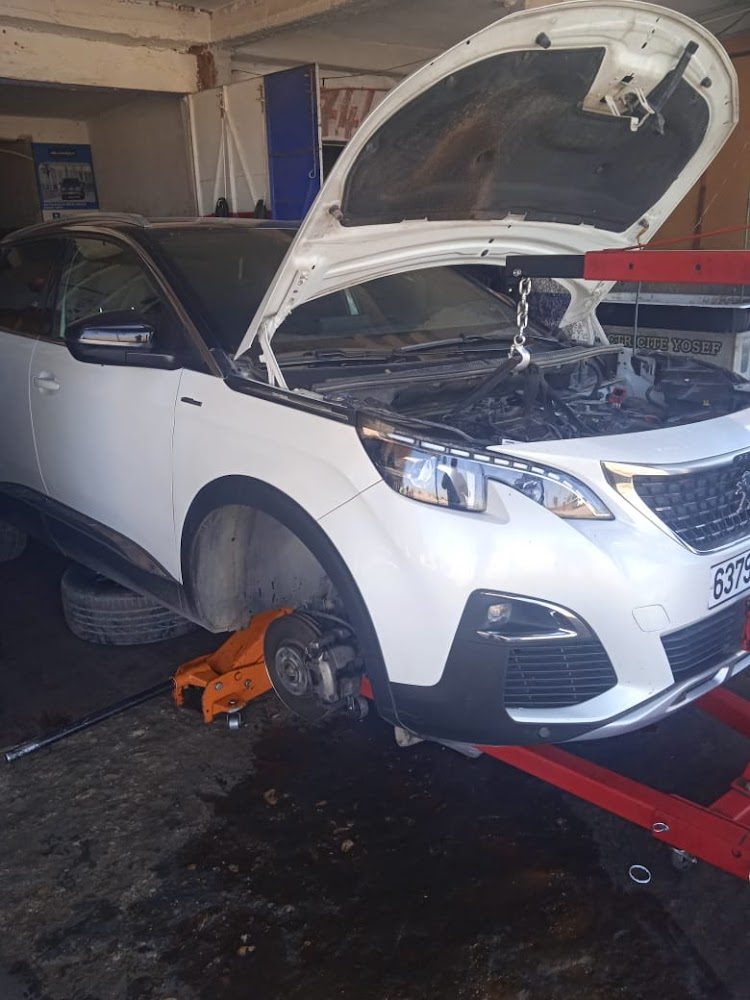 OMAR AUTO