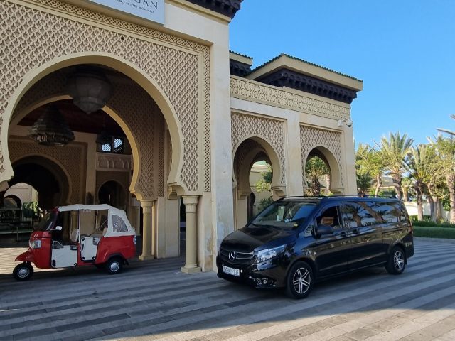 Daybreak Morocco Tours - Fès - +212 666-901040