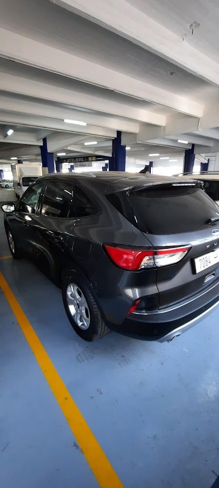 Auto Hall lalla yacout