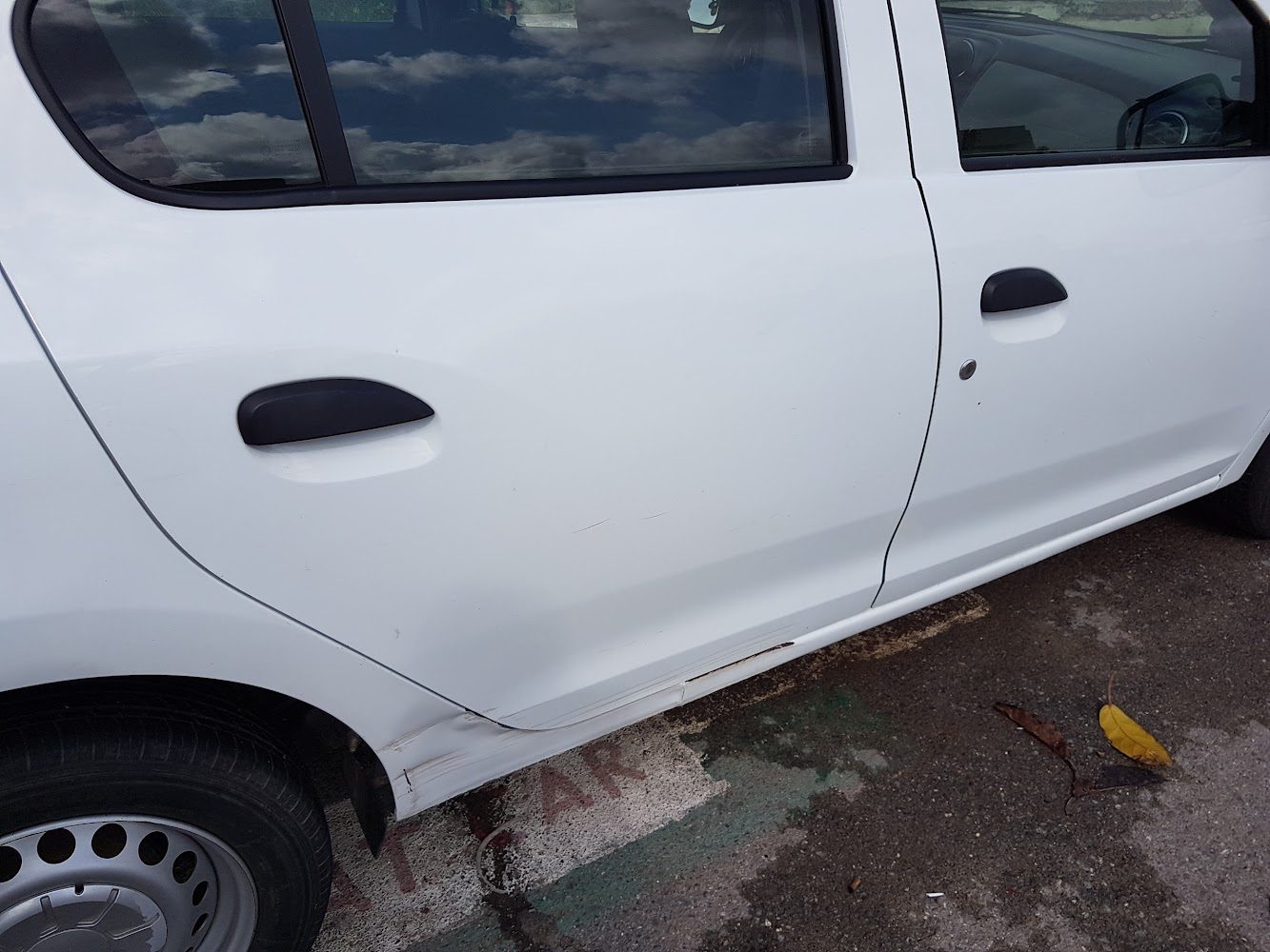 Ennasr car