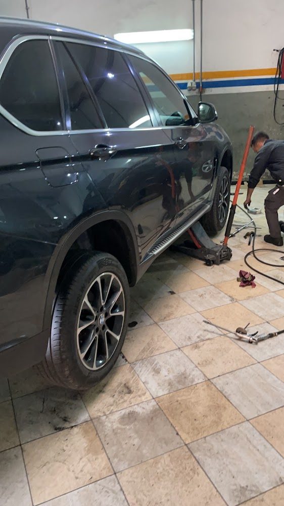 Garage ARJ Auto Service Specialiste BMW