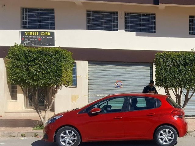 Street Car - Oujda - +212 661-345200