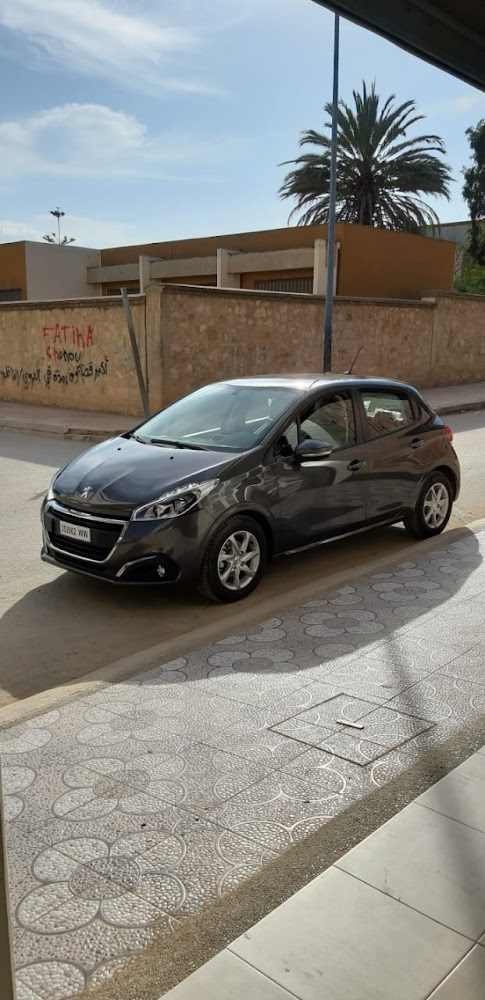 ARVI3A CAR - Location de voitures Aéroport Al Hoceima