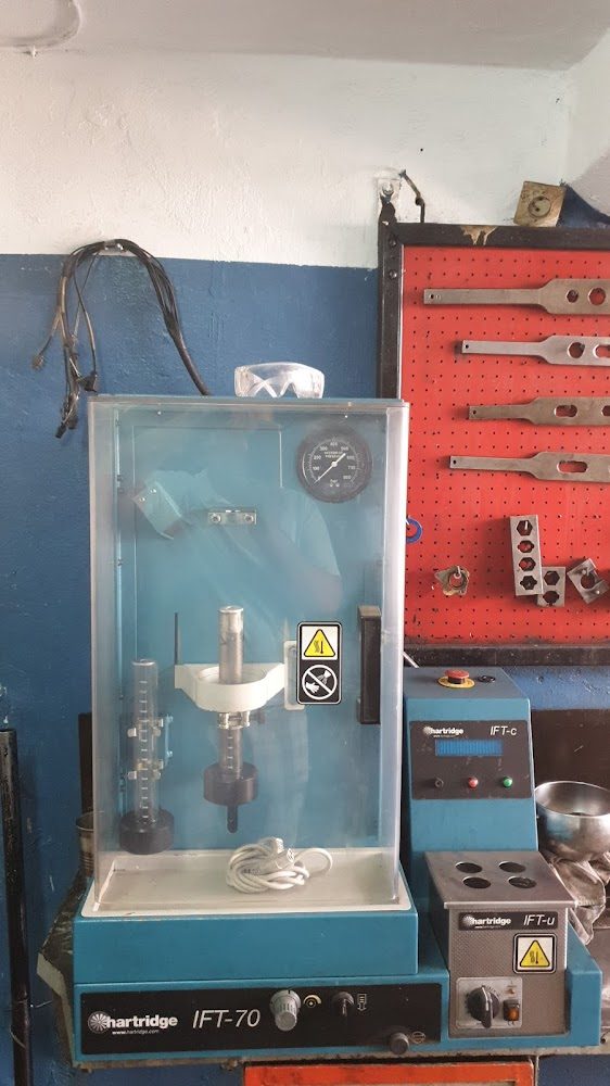 Réparation pompe d'injection et injecteur /flexible hydraulique / diagnostic multimarque