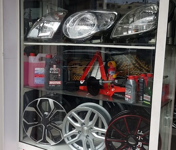 Pièces et accessoires auto - Casablanca - +212 660-830000