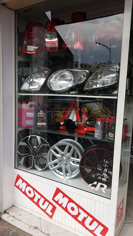 Pièces et accessoires auto