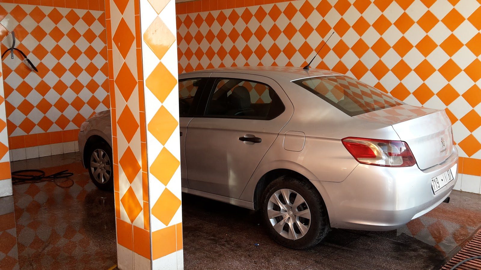 Pneumatique et Lavage Auto