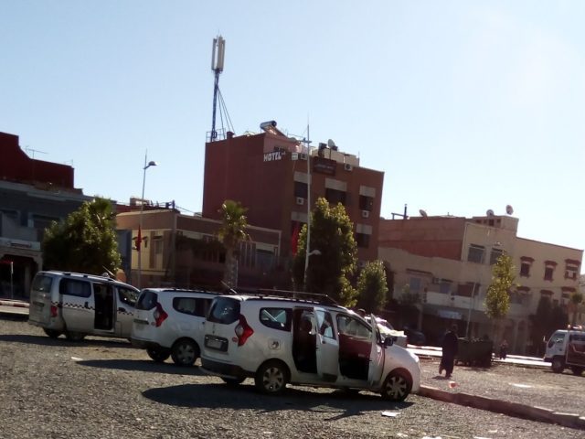 محطة الطكسيات خنيفرة - M'rirt -