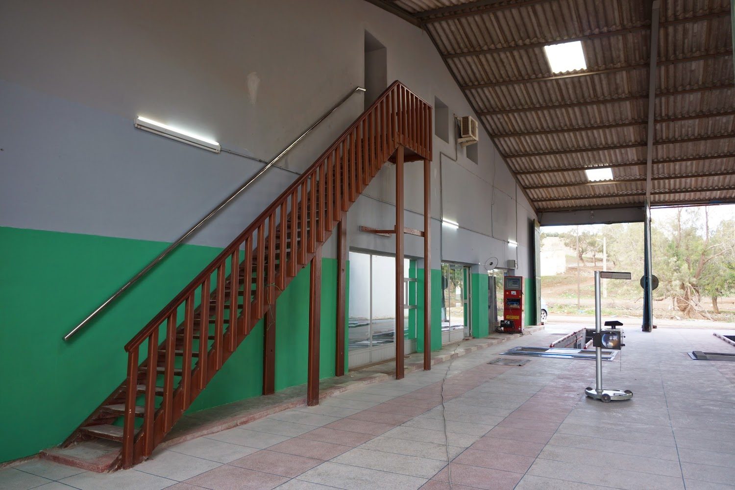 VISITE TECHNIQUE DES VOITURES